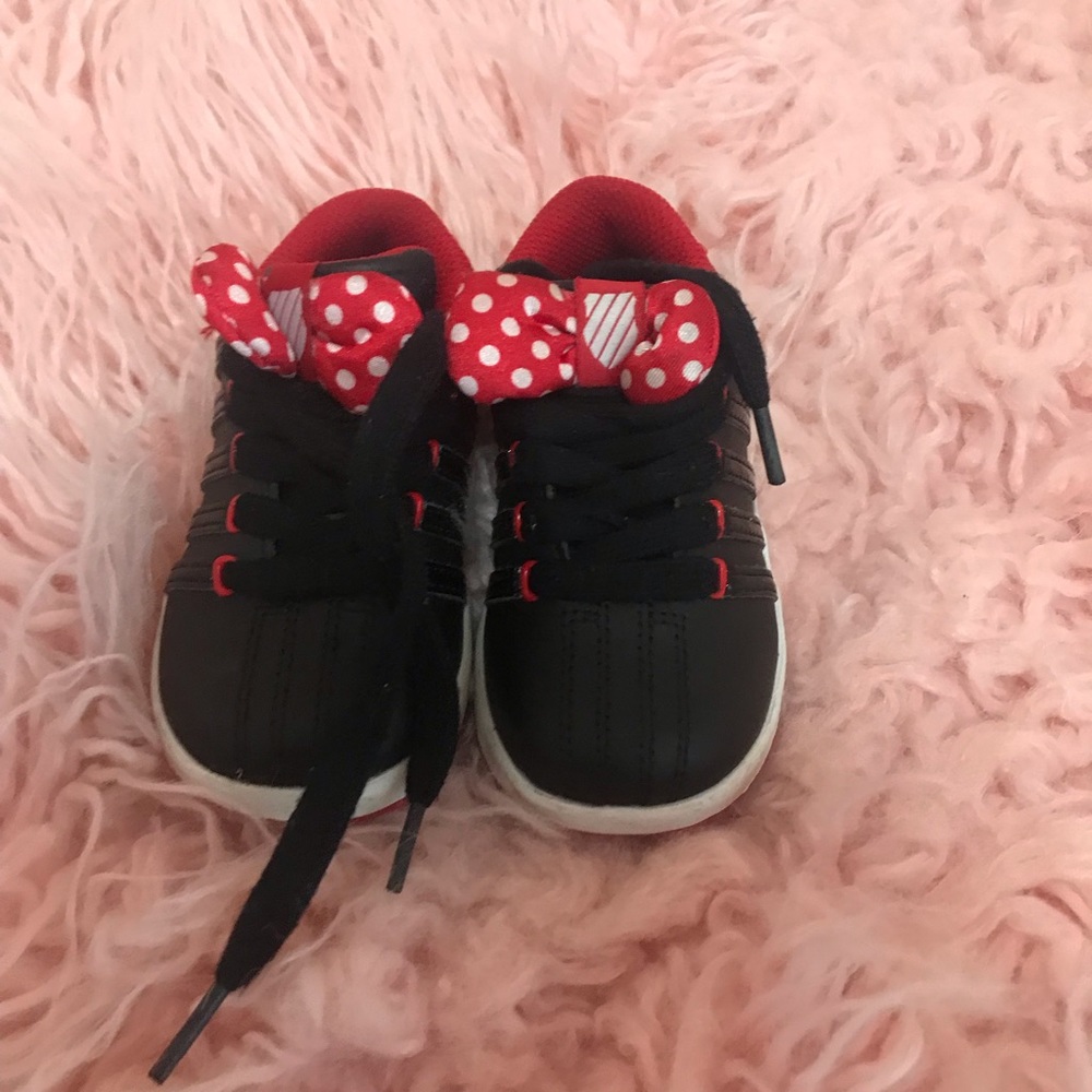 Minnie Mouse K-Swiss shoes
